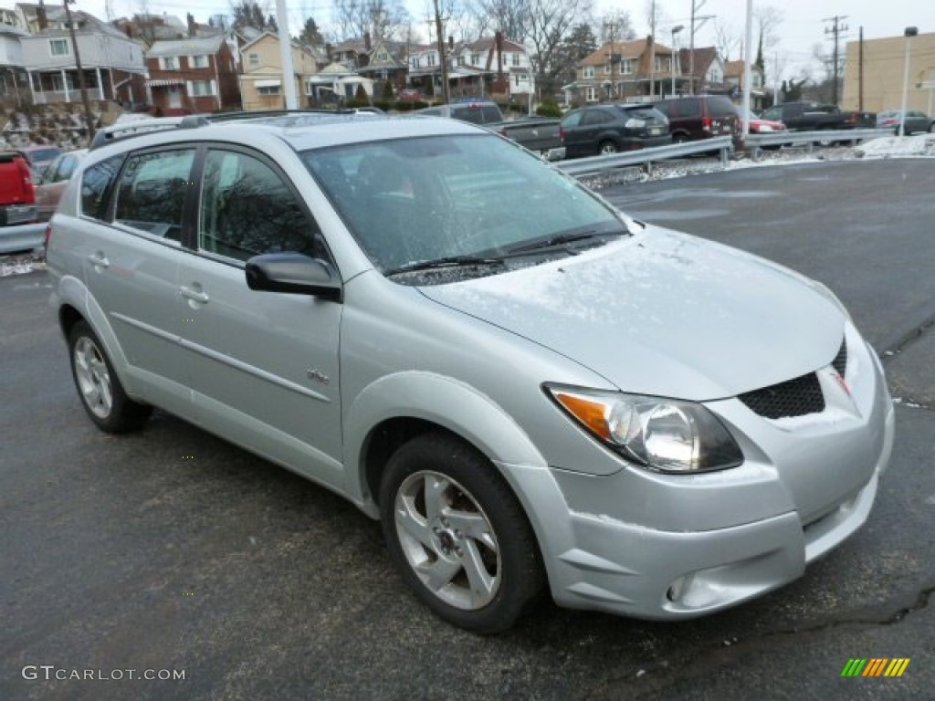 Satellite Silver 2004 Pontiac Vibe Standard Vibe Model Exterior Photo #76730092