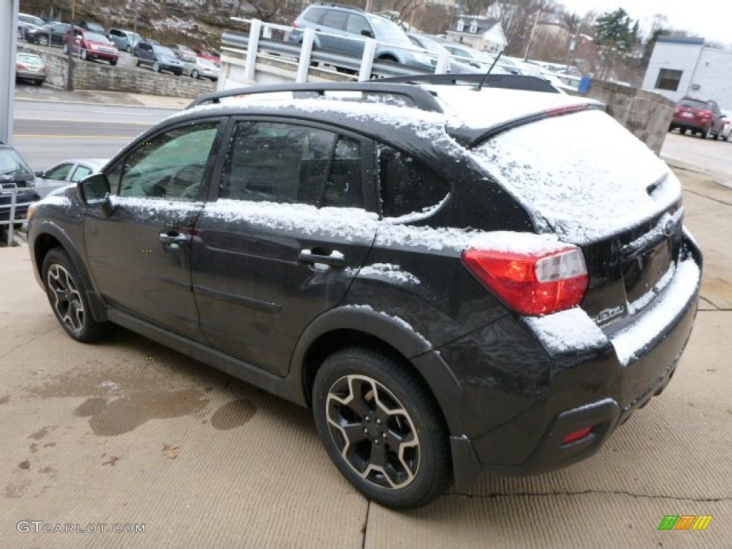 2013 XV Crosstrek 2.0 Premium - Crystal Black Silica / Ivory photo #2