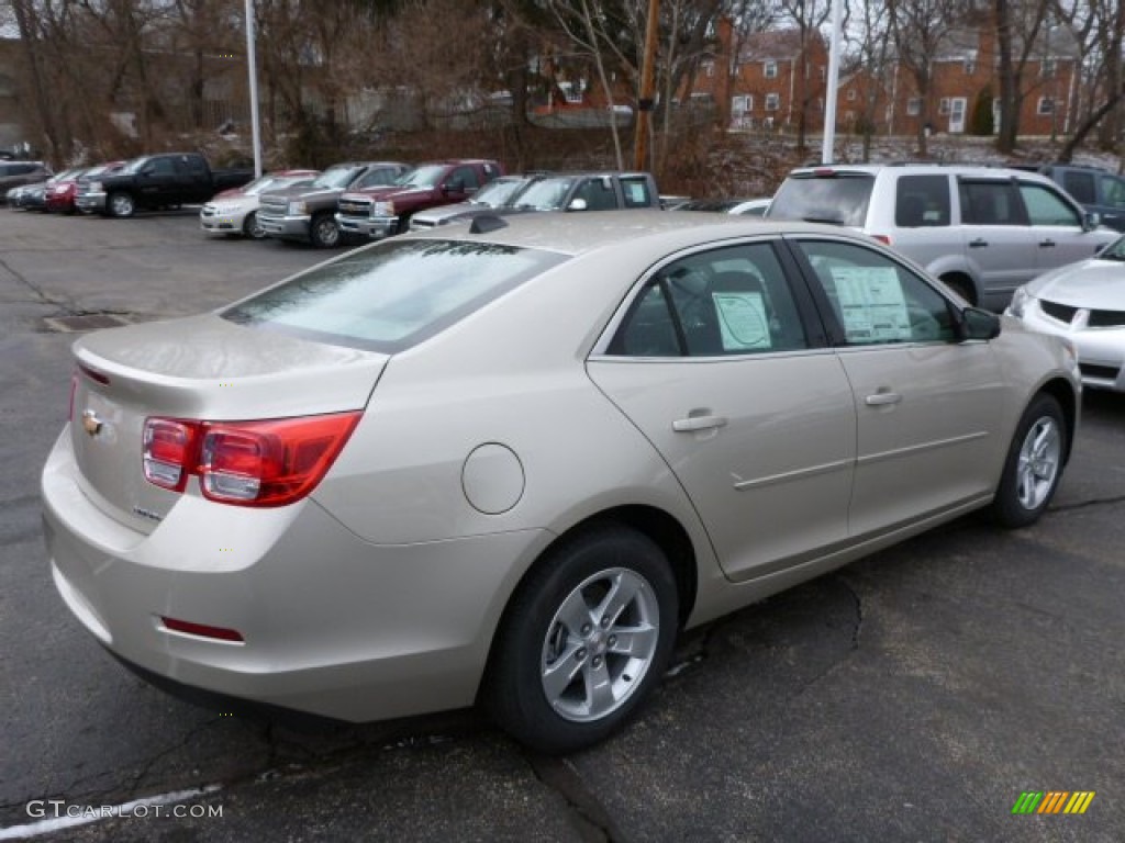 2013 Malibu LS - Champagne Silver Metallic / Jet Black/Titanium photo #4