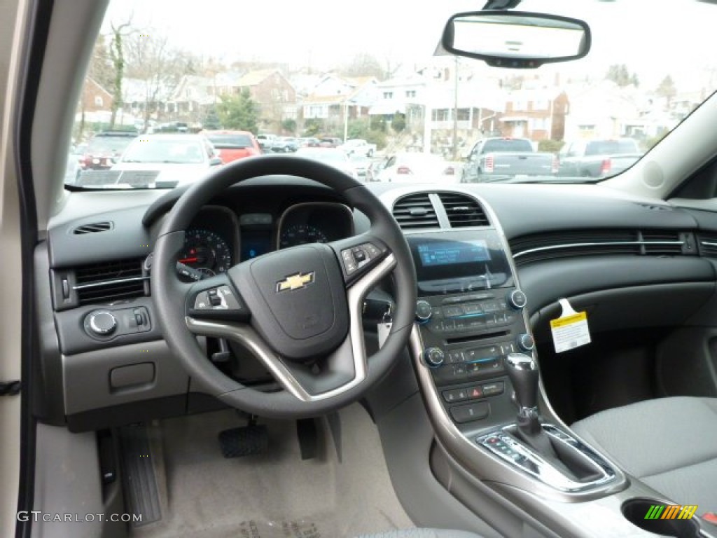 2013 Malibu LS - Champagne Silver Metallic / Jet Black/Titanium photo #12