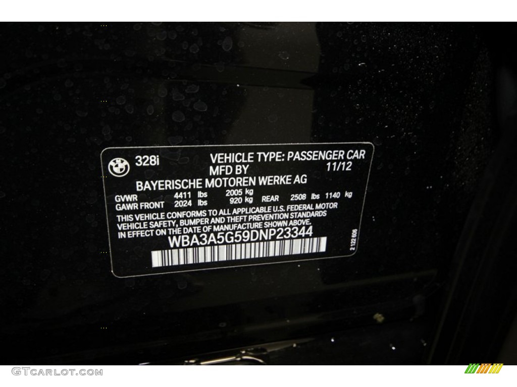 2013 3 Series 328i Sedan - Black Sapphire Metallic / Black photo #5