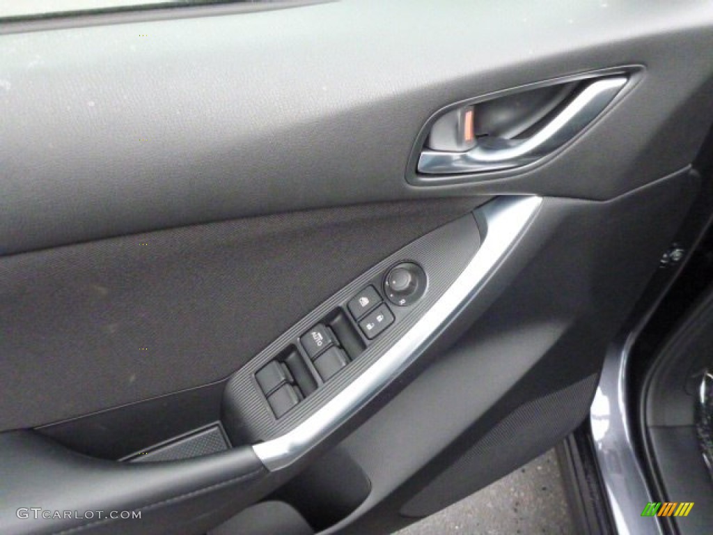 2014 Mazda CX-5 Sport AWD Controls Photo #76733392