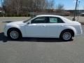 2013 Bright White Chrysler 300   photo #3