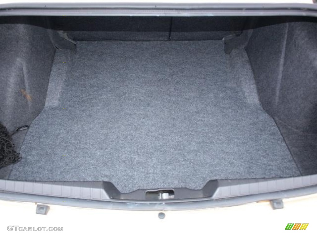 2010 Chrysler 300 C HEMI Trunk Photo #76734616