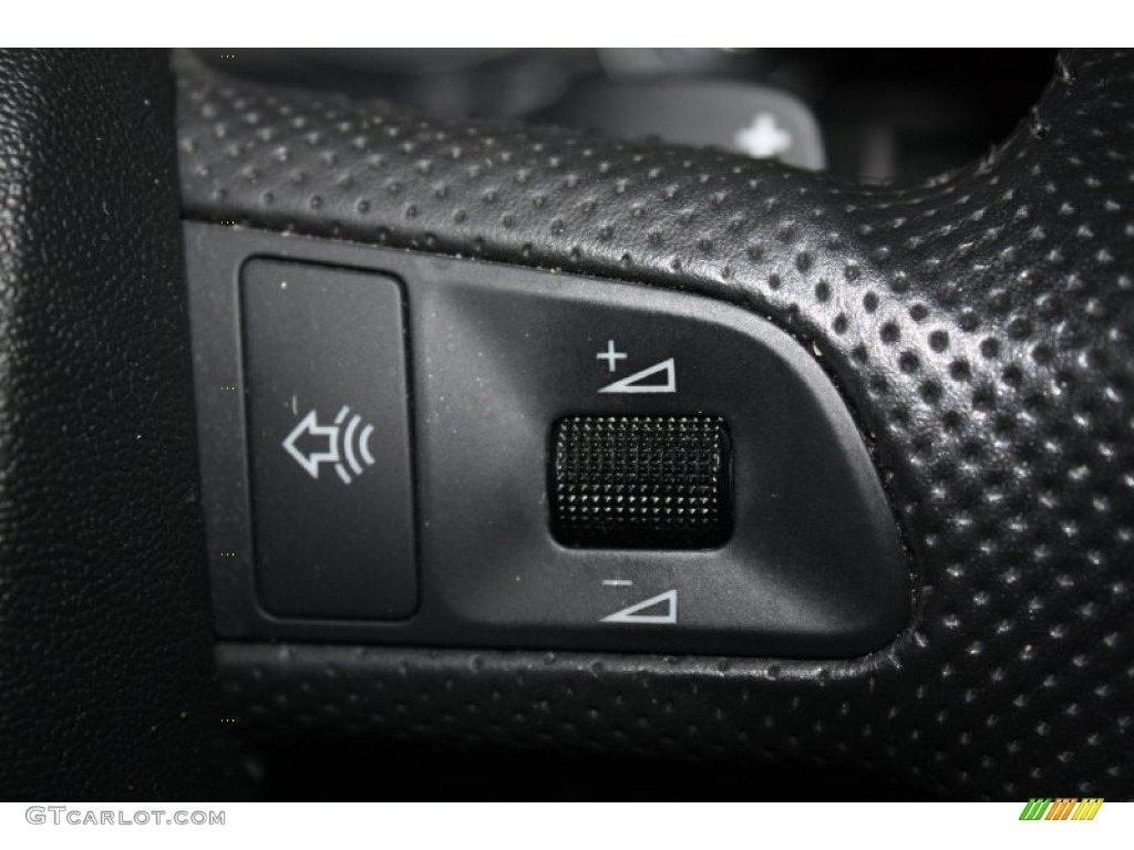 2008 Audi S4 4.2 quattro Sedan Controls Photo #76735687