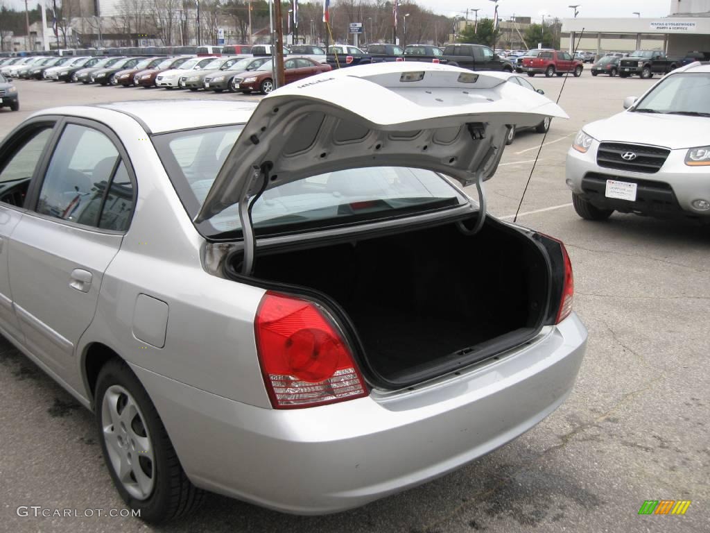 2004 Elantra GLS Sedan - Sterling Silver / Gray photo #7