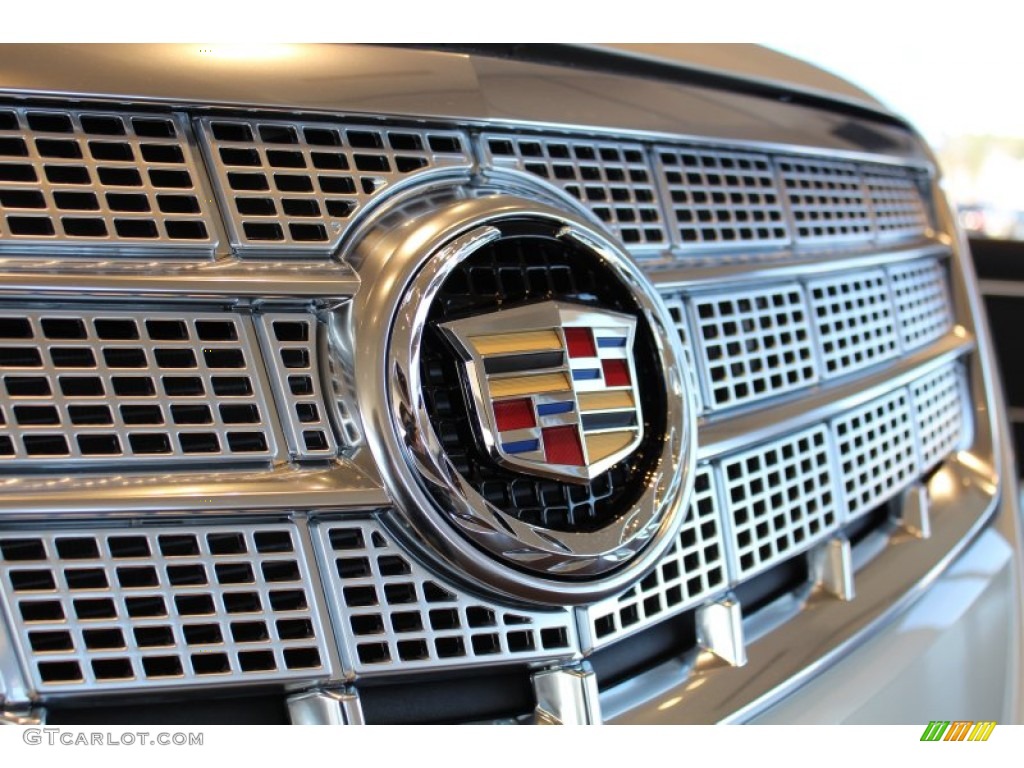2013 Cadillac XTS Platinum FWD Marks and Logos Photo #76737872