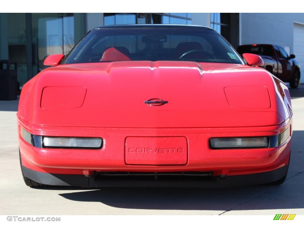 Torch Red 1995 Chevrolet Corvette Coupe Exterior Photo #76738094