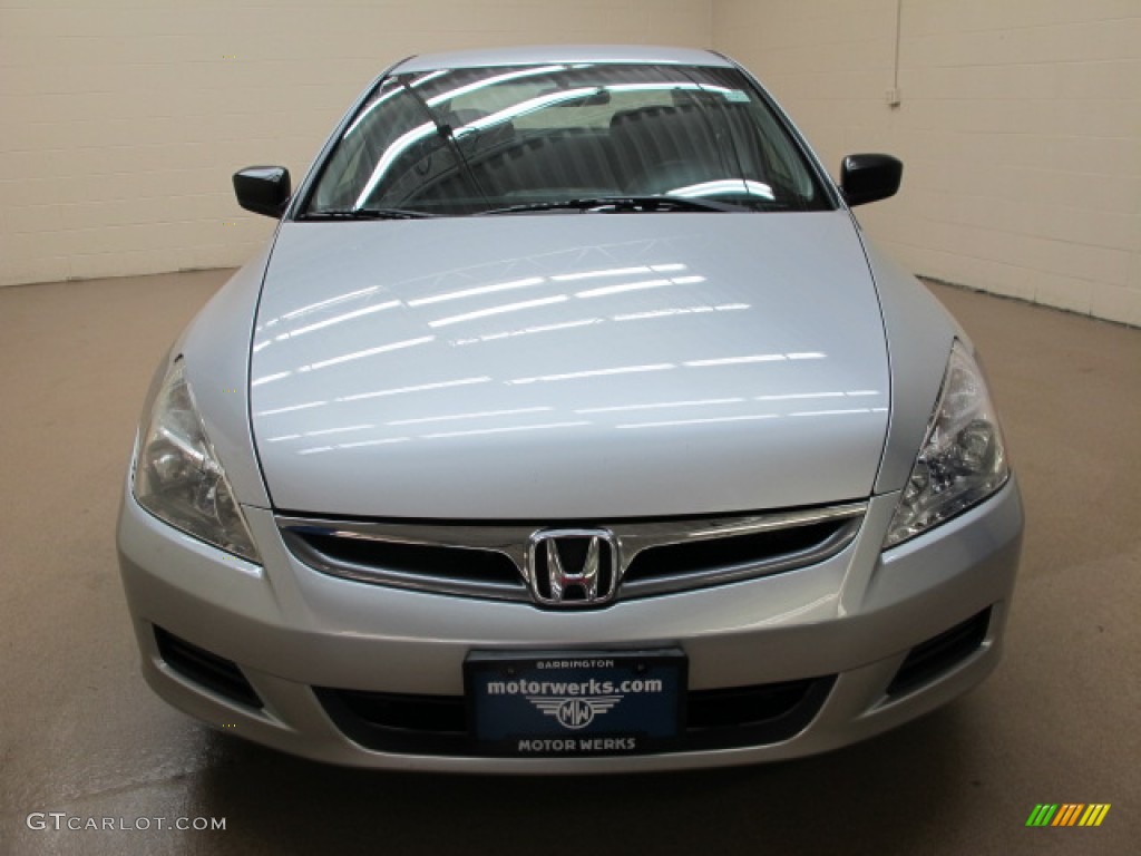 2006 Accord Value Package Sedan - Alabaster Silver Metallic / Gray photo #2