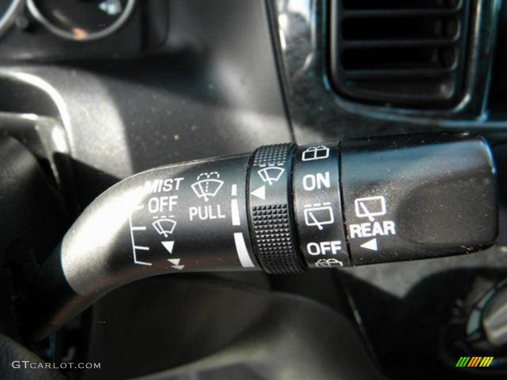 2005 Mazda Tribute s Controls Photo #76742510