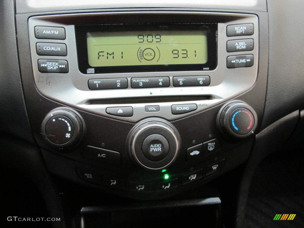 2006 Accord Value Package Sedan - Alabaster Silver Metallic / Gray photo #26