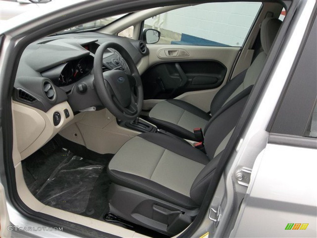 2013 Fiesta S Sedan - Ingot Silver / Charcoal Black/Light Stone photo #15