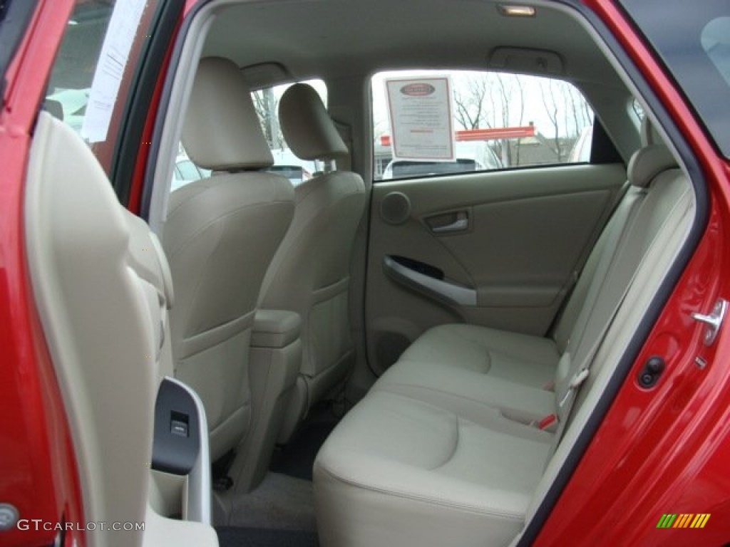 2010 Prius Hybrid IV - Barcelona Red Metallic / Bisque photo #13