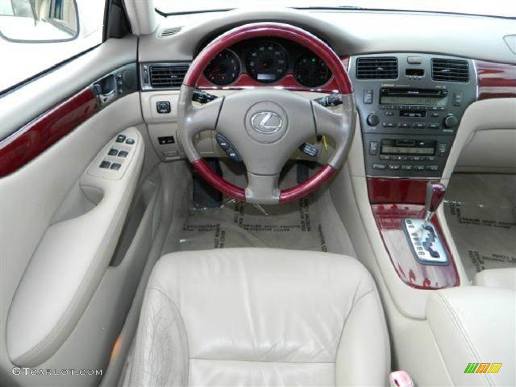 2004 Lexus ES 330 Ivory Dashboard Photo #76748102