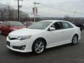 Super White - Camry SE Photo No. 3