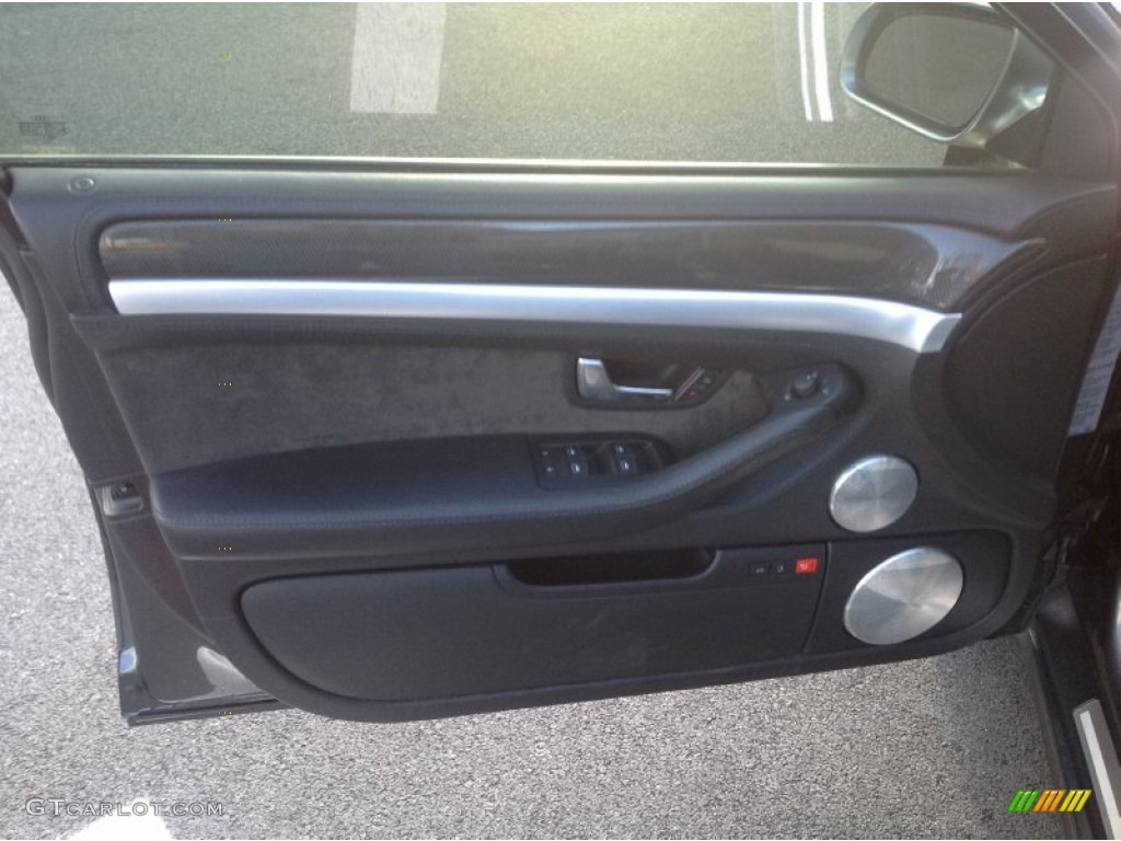 2007 Audi S8 5.2 quattro Silver/Black Door Panel Photo #76749753
