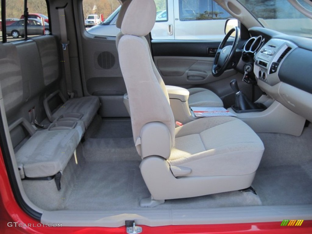 2005 Tacoma Access Cab 4x4 - Radiant Red / Graphite Gray photo #17