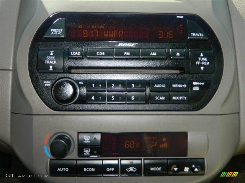 2002 Altima 3.5 SE - Seascape Light Blue / Blond Beige photo #17