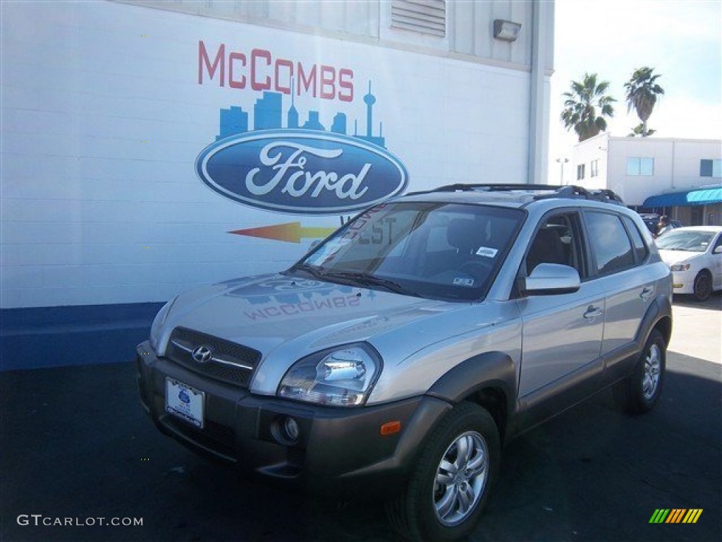 2008 Tucson SE - Platinum Silver / Gray photo #1