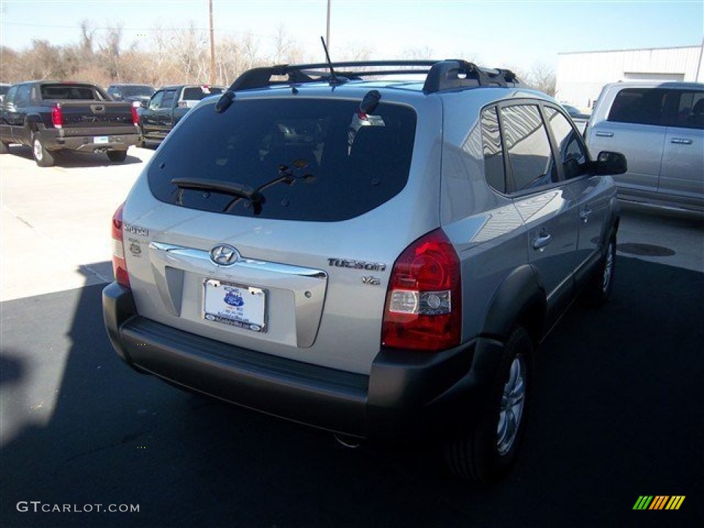 2008 Tucson SE - Platinum Silver / Gray photo #5