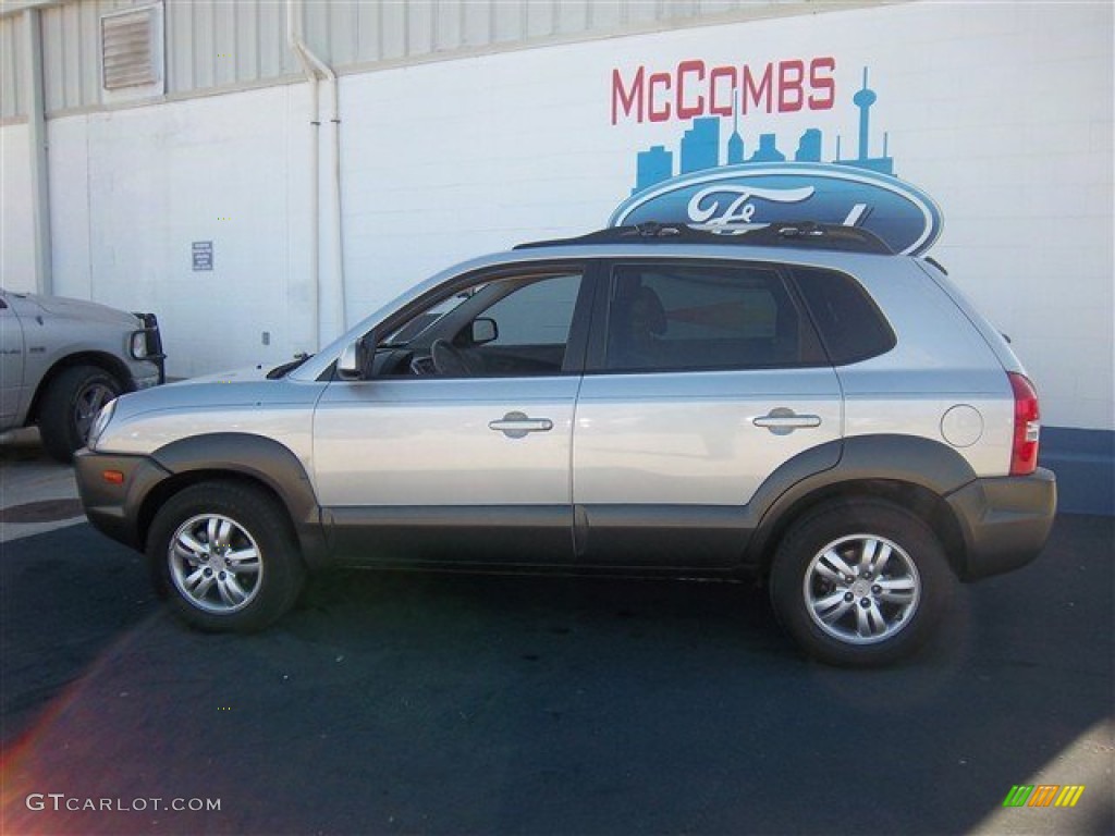 2008 Tucson SE - Platinum Silver / Gray photo #8