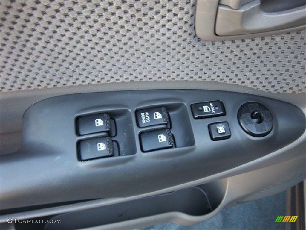 2008 Tucson SE - Platinum Silver / Gray photo #10
