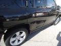 Brilliant Black Crystal Pearl - Compass 2.4 Latitude 4x4 Photo No. 40