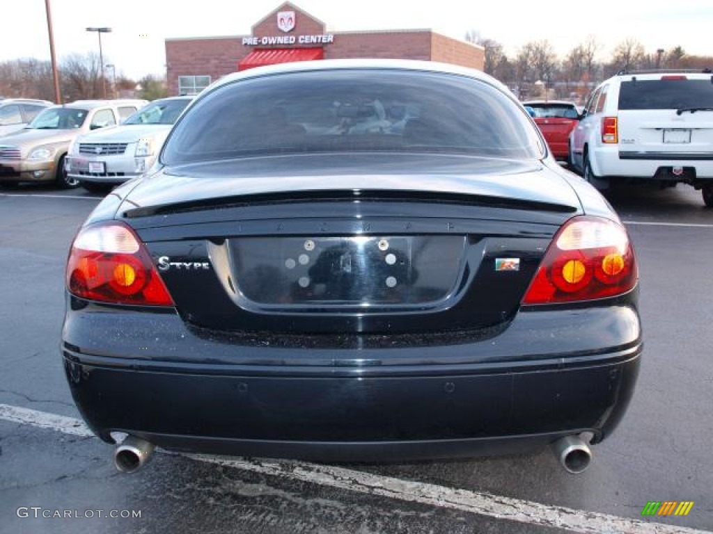 2005 Jaguar S-Type R Marks and Logos Photo #76754525