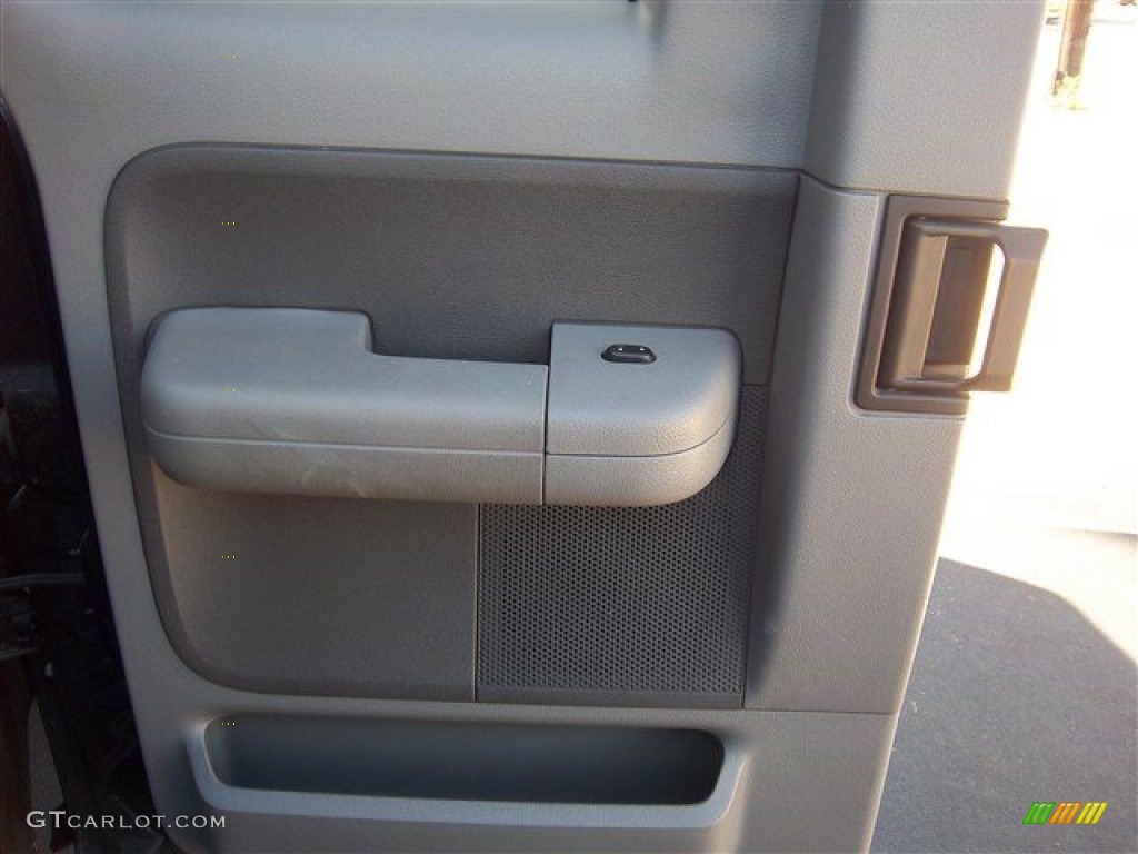 2005 F150 XLT SuperCab - True Blue Metallic / Medium Flint/Dark Flint Grey photo #14