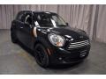 Absolute Black - Cooper Countryman Photo No. 4