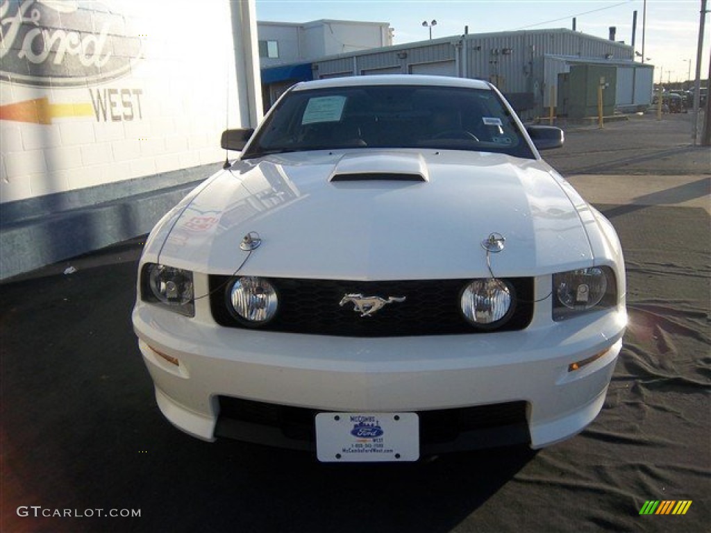 2008 Mustang GT/CS California Special Coupe - Performance White / Charcoal Black/Dove photo #2