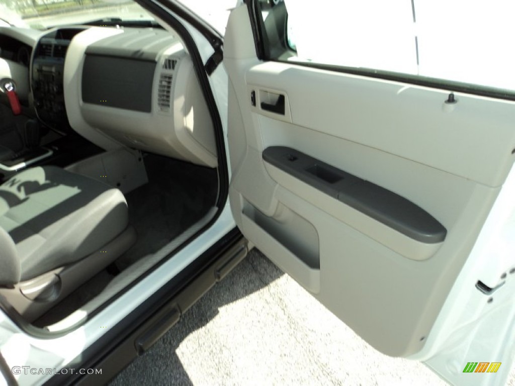 2010 Escape XLS - White Suede / Stone photo #20