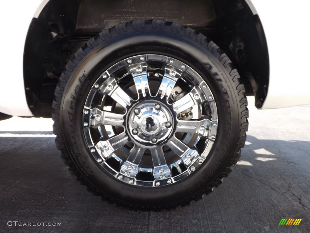 2011 Tundra TSS CrewMax - Super White / Graphite Gray photo #20