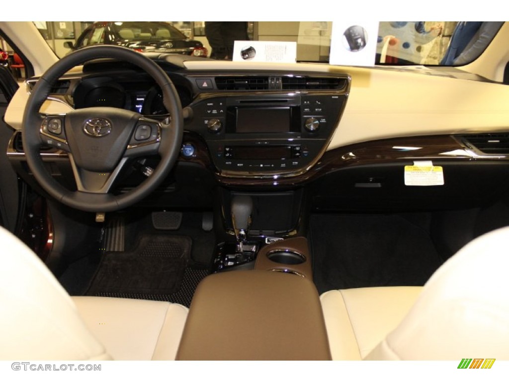 2013 Avalon Hybrid XLE - Sizzling Crimson Mica / Almond photo #13