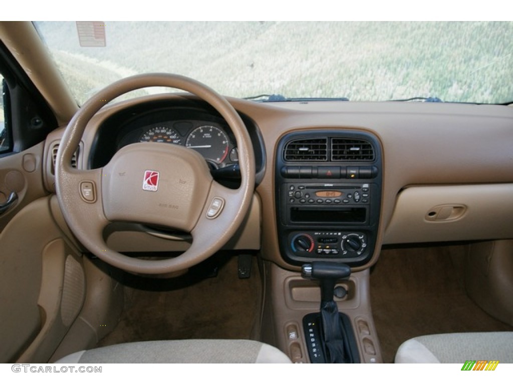 2002 Saturn L Series L100 Sedan Medium Tan Dashboard Photo #76763126