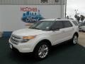 2013 White Platinum Tri-Coat Ford Explorer XLT  photo #2