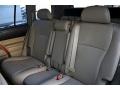 Sandy Beach Metallic - Highlander Limited 4WD Photo No. 20