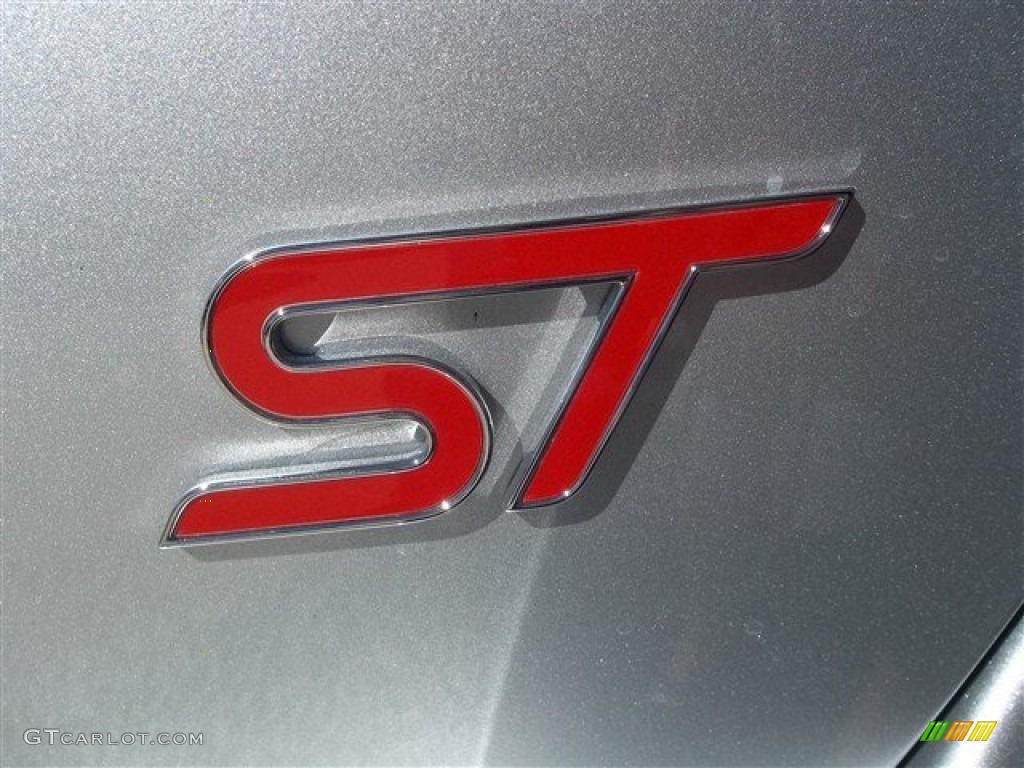 2013 Ford Focus ST Hatchback Marks and Logos Photo #76767374