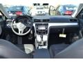 Black - Passat 2.5L SE Photo No. 5