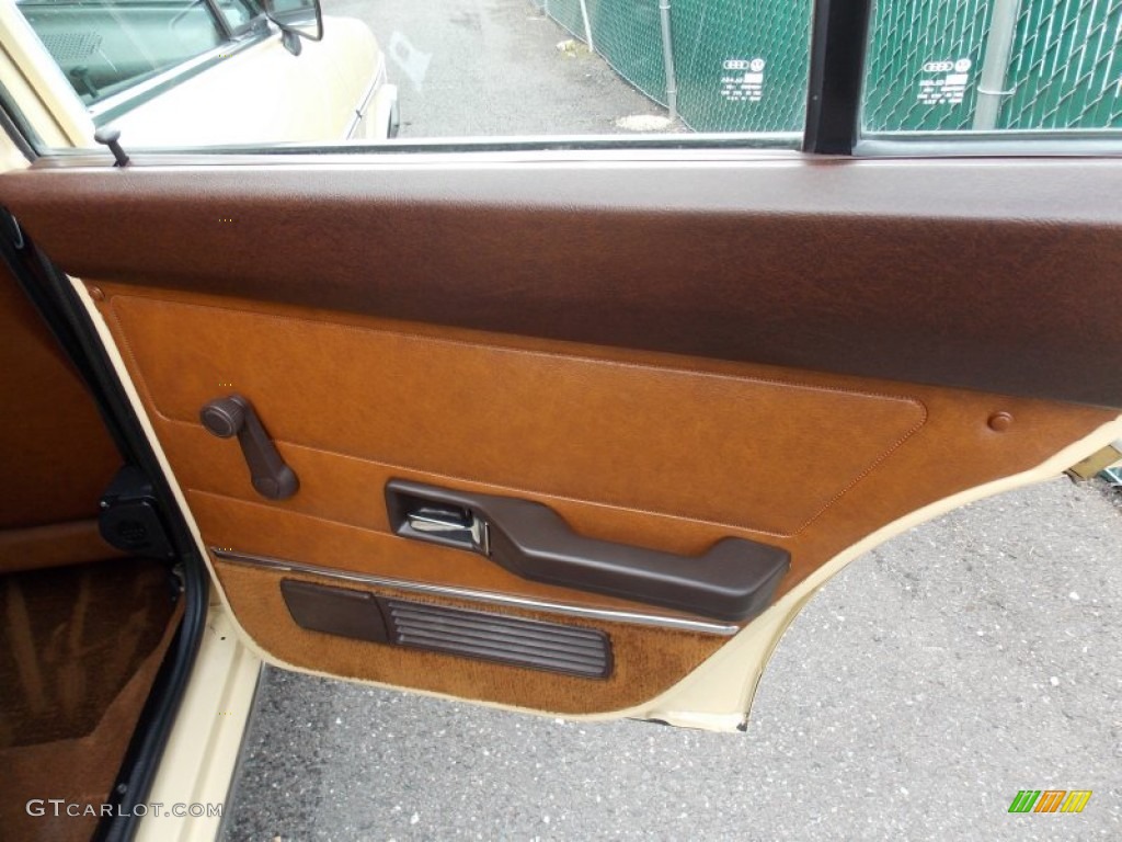 1978 Volkswagen Dasher Wagon Tobacco Door Panel Photo #76769288