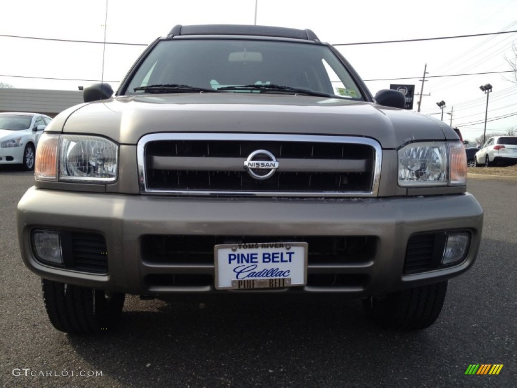2003 Pathfinder SE 4x4 - Polished Pewter Metallic / Beige photo #2