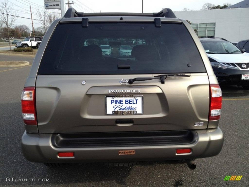 2003 Pathfinder SE 4x4 - Polished Pewter Metallic / Beige photo #6
