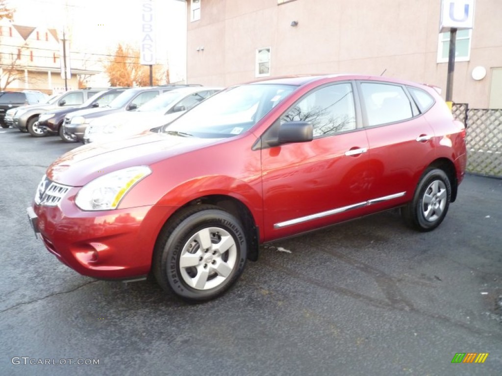 2011 Rogue S AWD - Cayenne Red / Black photo #3