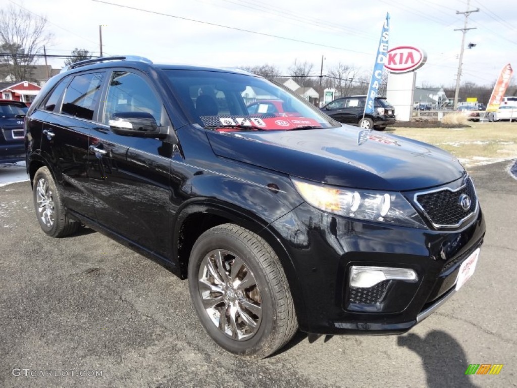 2011 Sorento SX V6 - Ebony Black / Black photo #4