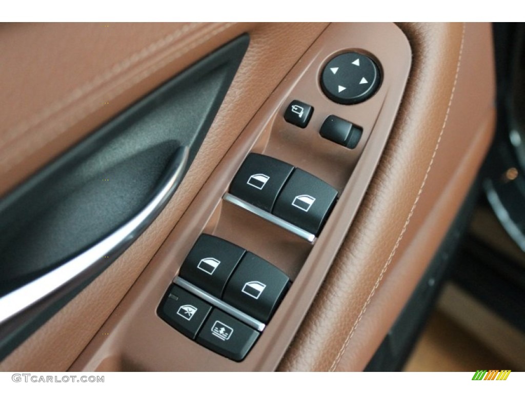 2011 BMW 5 Series 528i Sedan Controls Photo #76775390