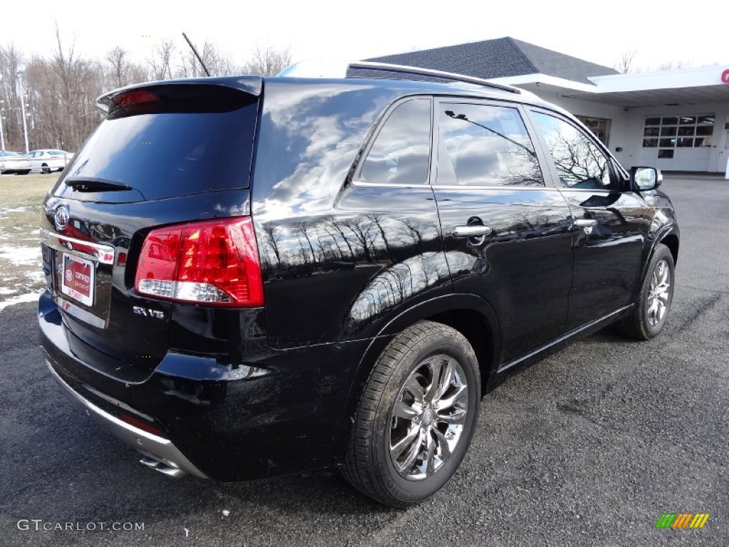 2011 Sorento SX V6 - Ebony Black / Black photo #6