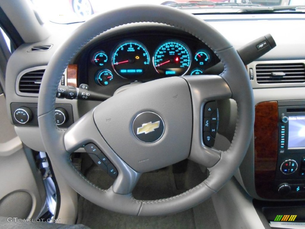 2013 Chevrolet Tahoe LT 4x4 Light Titanium/Dark Titanium Steering Wheel Photo #76776632