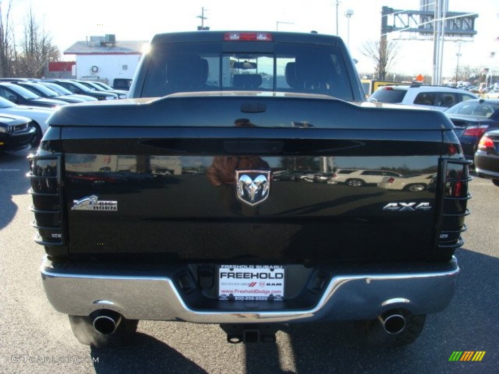 2011 Ram 1500 Big Horn Crew Cab 4x4 - Brilliant Black Crystal Pearl / Dark Slate Gray/Medium Graystone photo #5