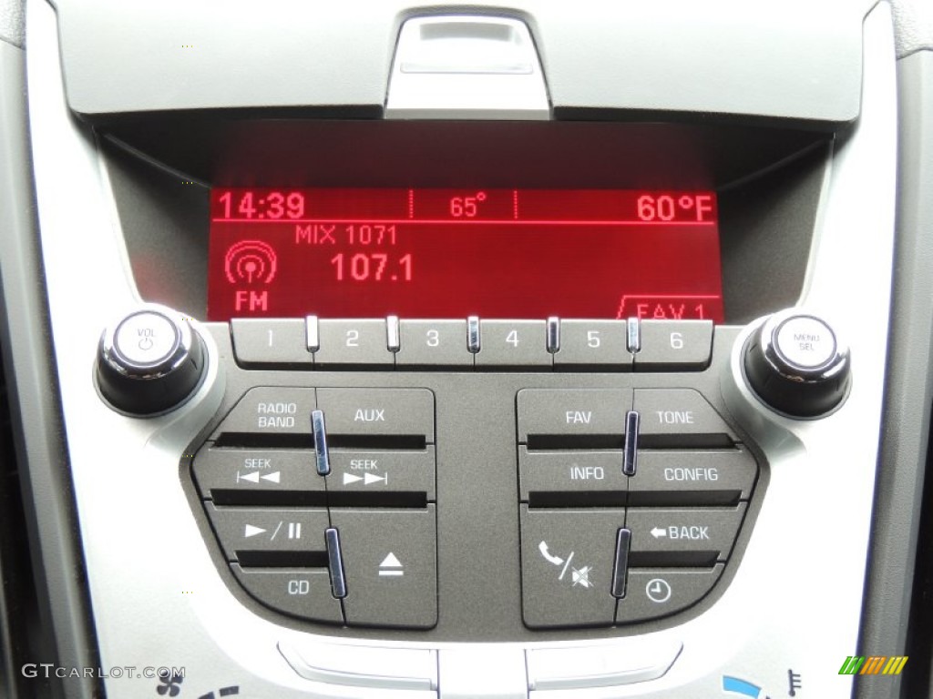 2011 GMC Terrain SLE Controls Photo #76778314