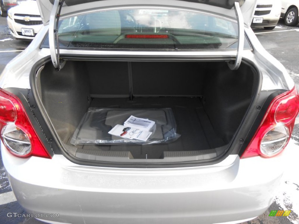 2013 Chevrolet Sonic LT Sedan Trunk Photo #76778404